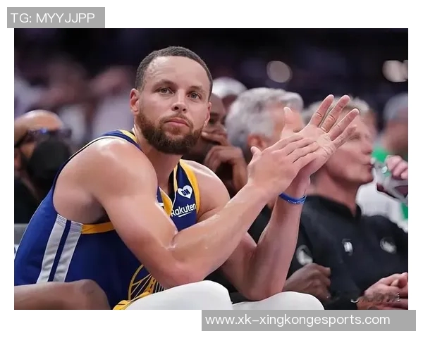 追梦赛后与老队友维金斯亲切交流库里与巴黎奥运队友阿德巴约畅谈未来 追梦赛后与老队友维金斯亲切交流库里与巴黎奥运队友阿德巴约畅谈未来