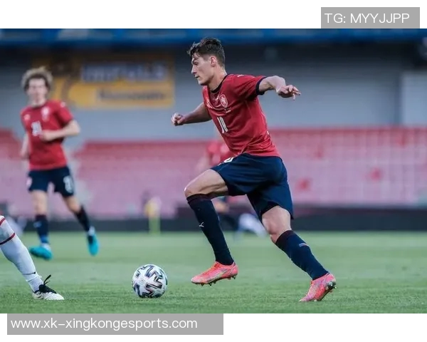 卡姆托马斯专注比赛不惧合同问题坚定信念全力以赴打好每一场比赛